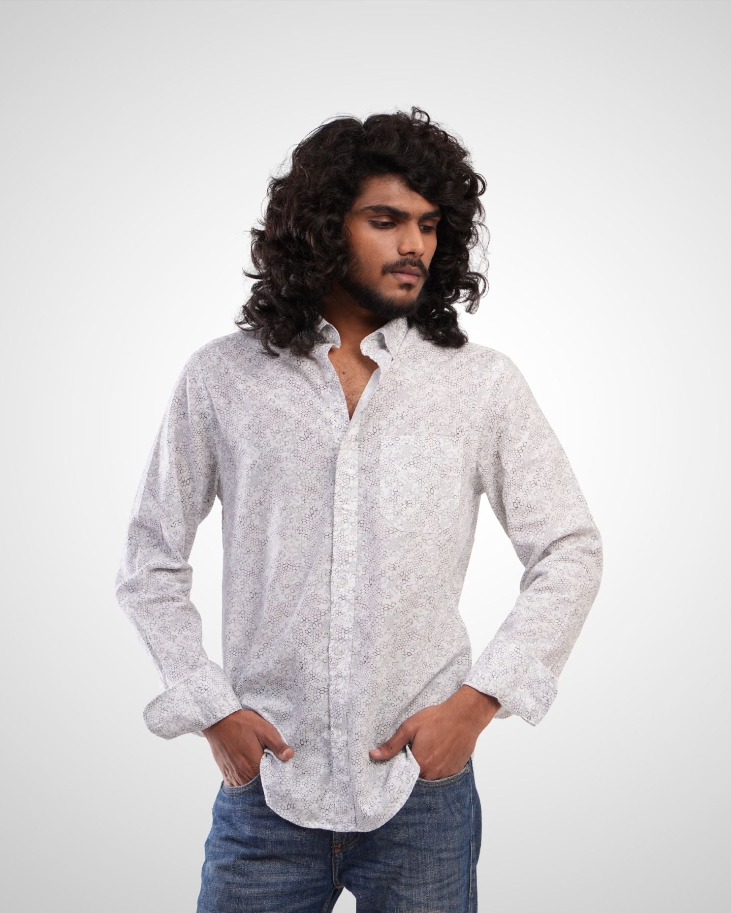 Off-White Cotton Cottlin Print Shirt