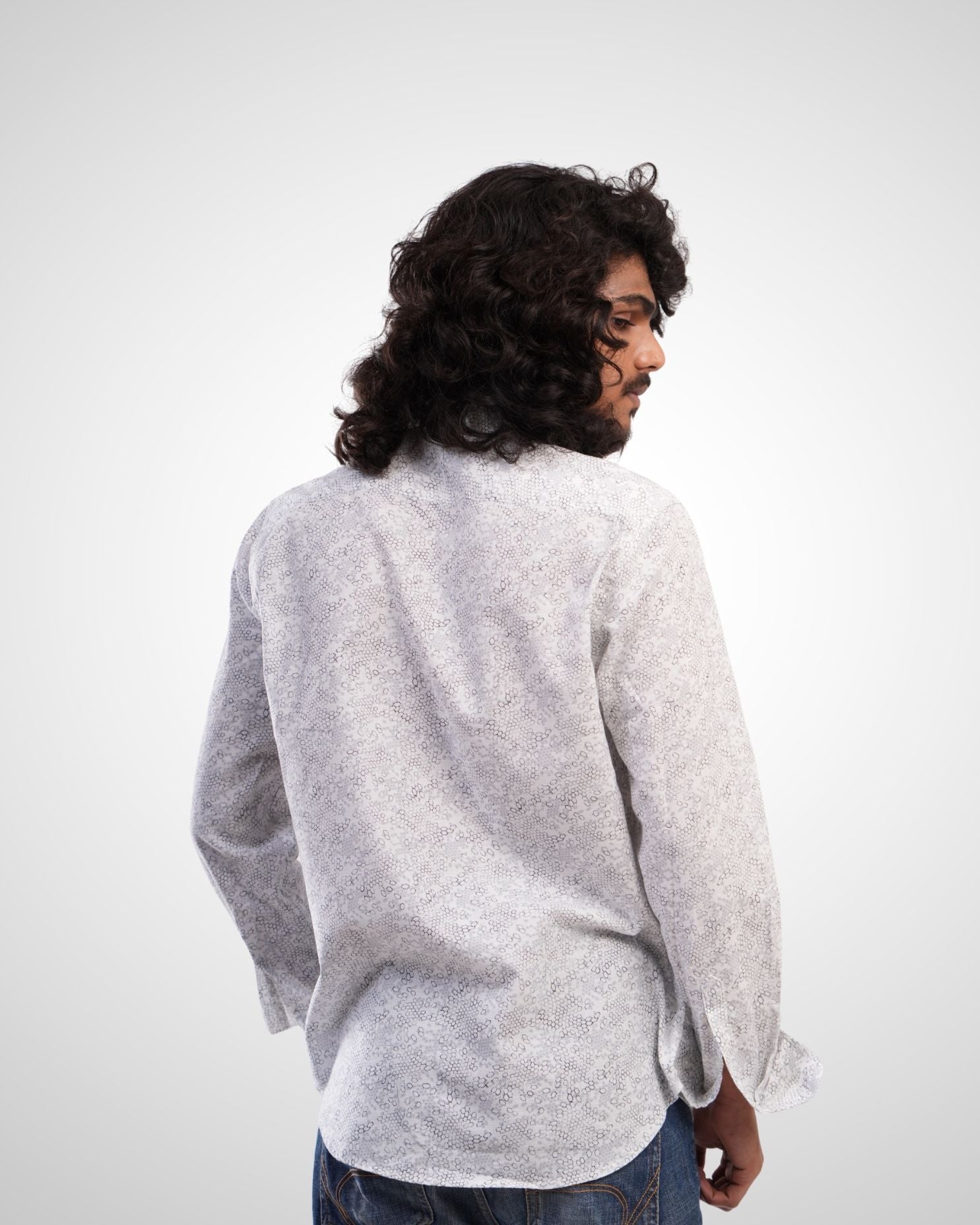 Off-White Cotton Cottlin Print Shirt